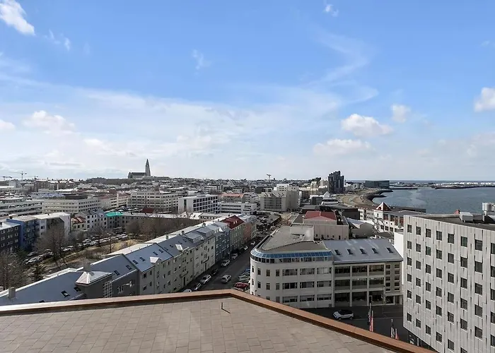 Spacious Luxury 3Br Apartment With 2 Bathrooms 1003