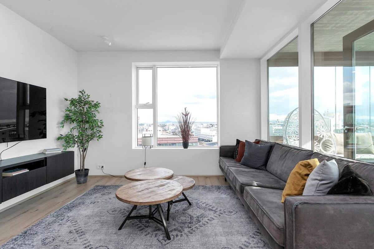 Spacious Luxury 3br With 2 Bathrooms 1003 Lejlighed *