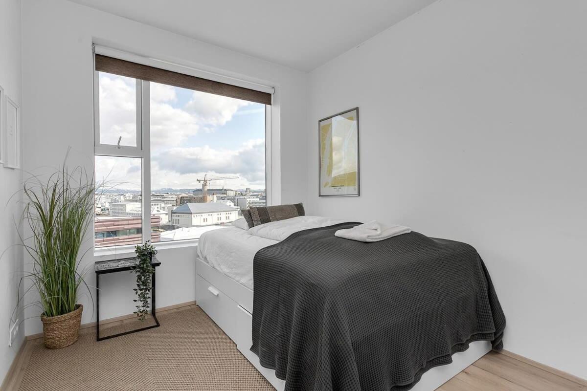 Lejlighed Spacious Luxury 3br With 2 Bathrooms 1003