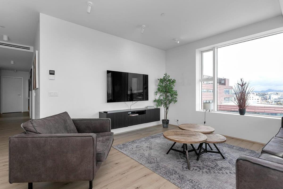 Lejlighed Spacious Luxury 3br With 2 Bathrooms 1003 *