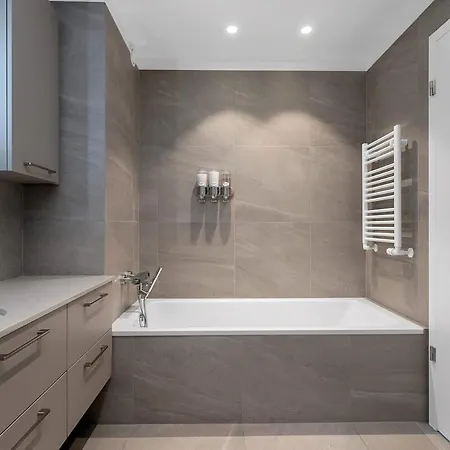 Spacious Luxury 3Br Apartment With 2 Bathrooms 1003 Reykjavík Eksteriør billede